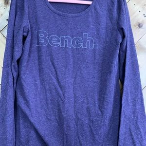 Long sleeved bench tshirt